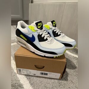 Brand new Nike Airmax shoes